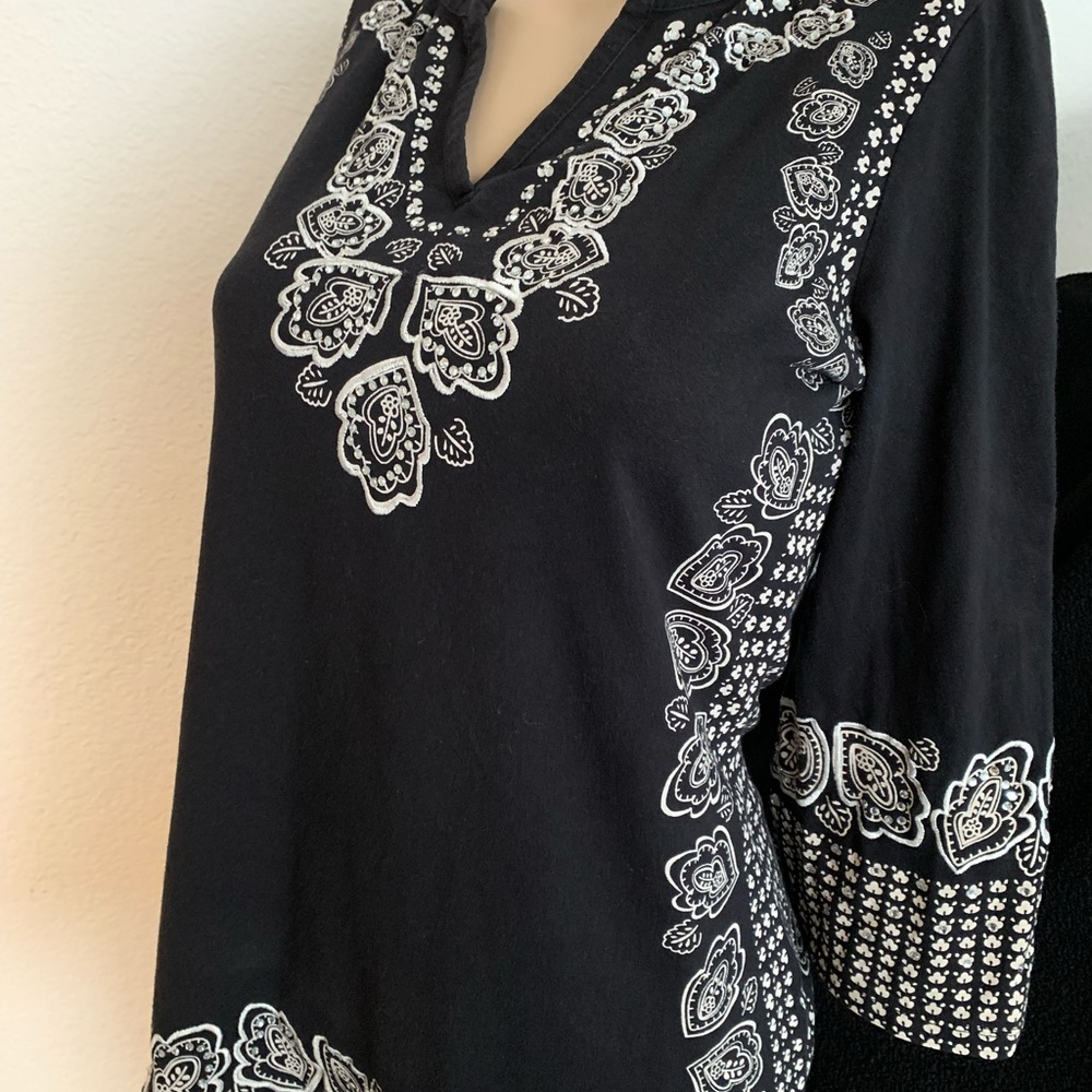(INC) women’s Silver beaded long sleeve blouse with shiny silver size S/M